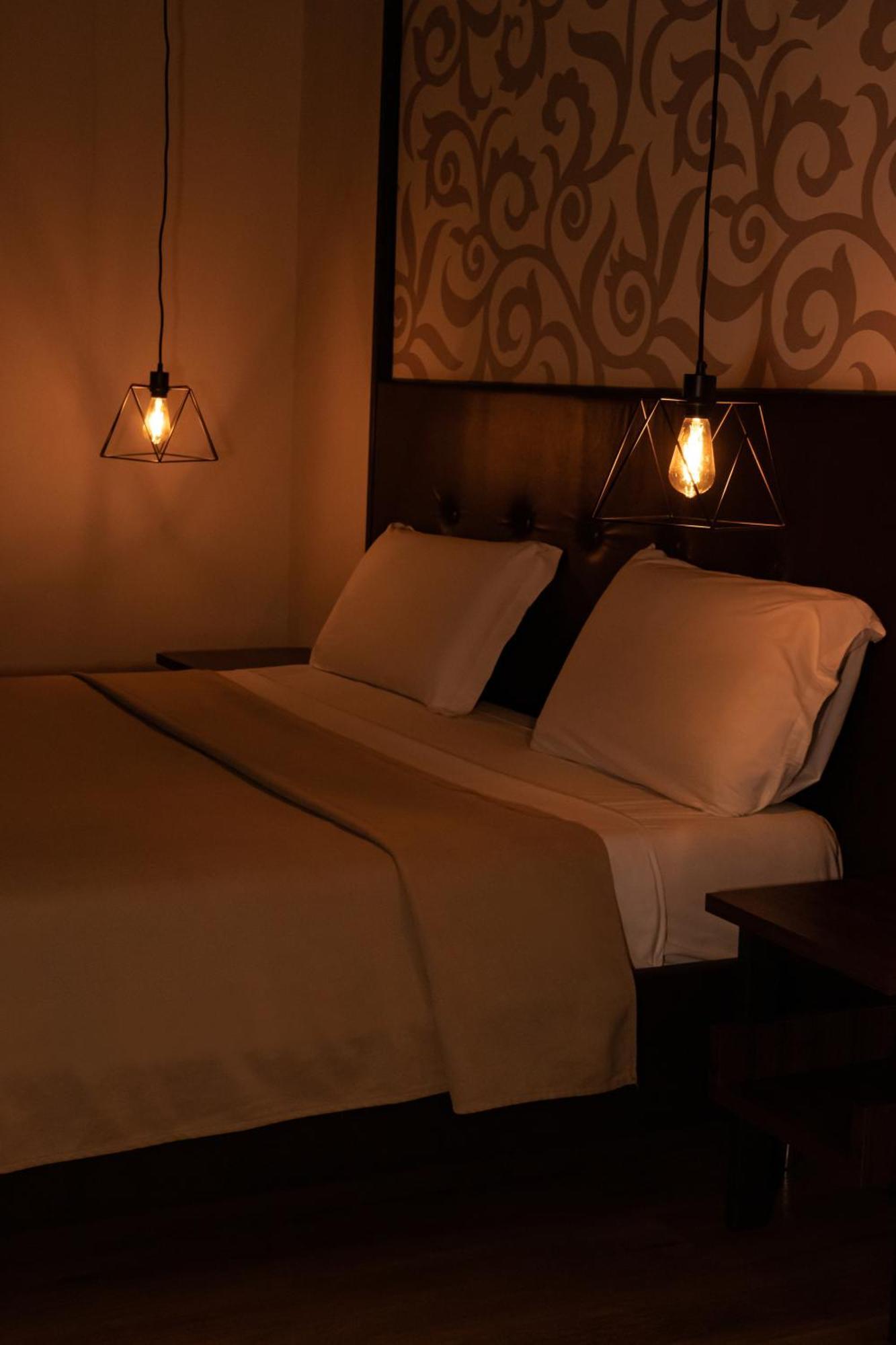 Duomo Luxury Suites Неаполь Экстерьер фото